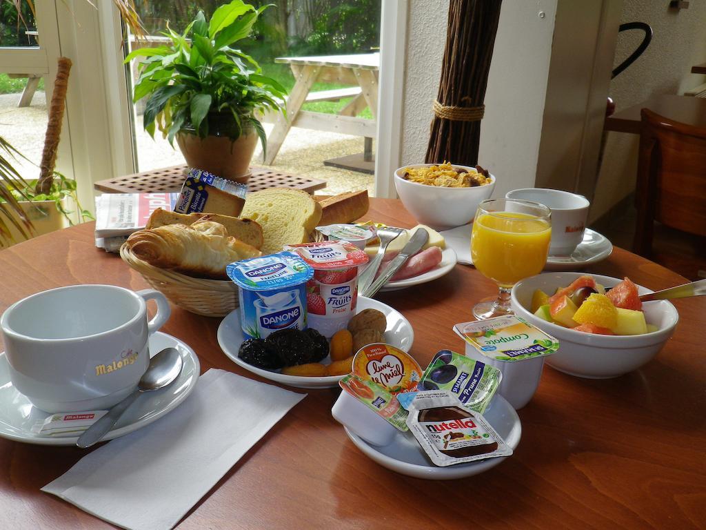 Hotel Amys Voreppe Quarto foto