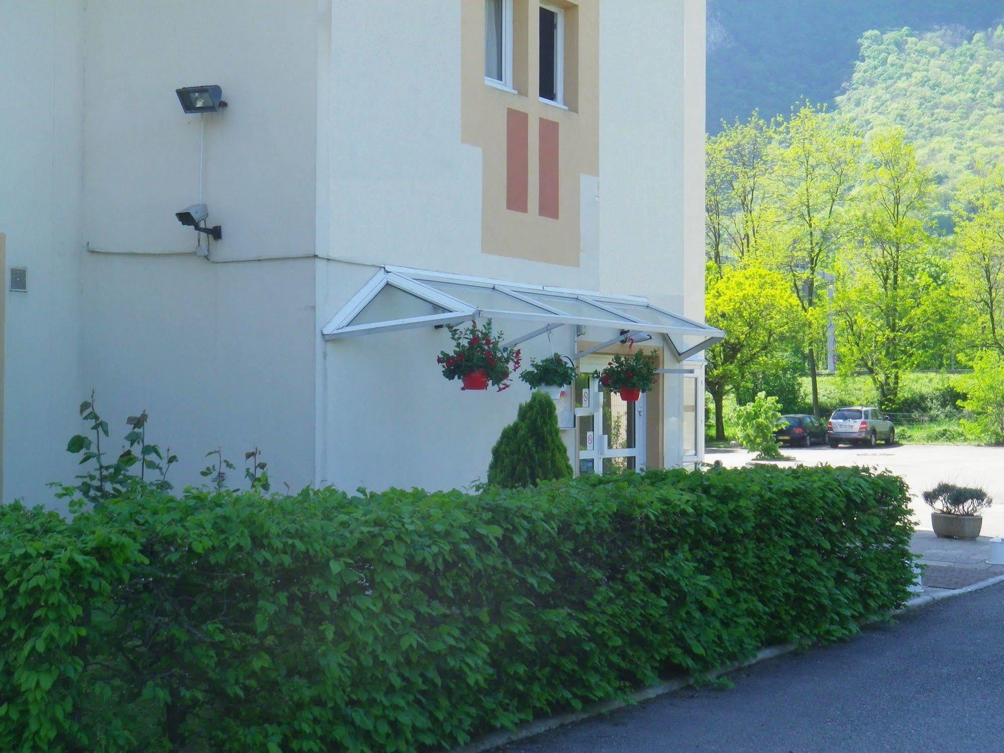 Hotel Amys Voreppe Exterior foto